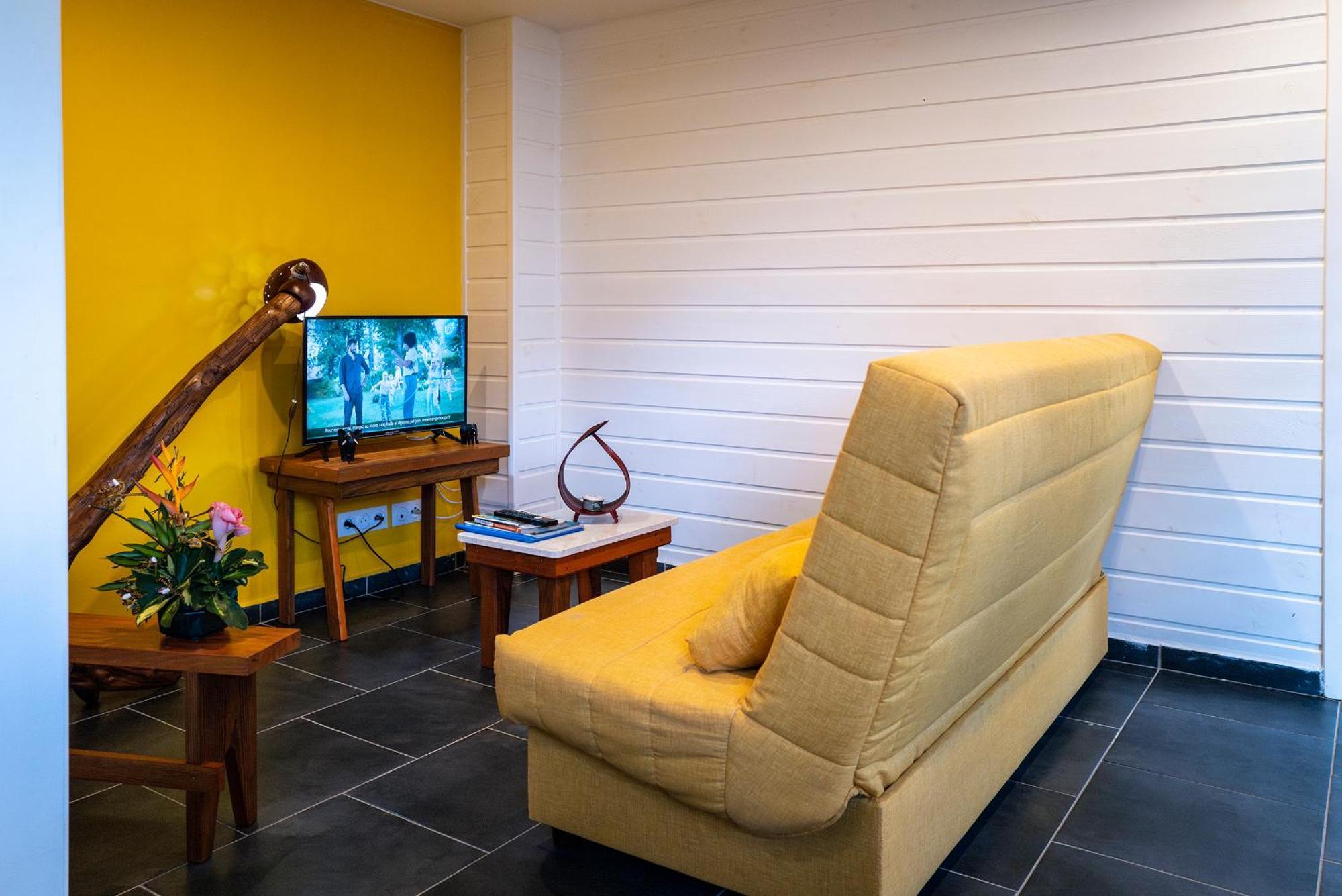 Domaine Damouw Villa เปอตีต์-บูร์ก ภายนอก รูปภาพ