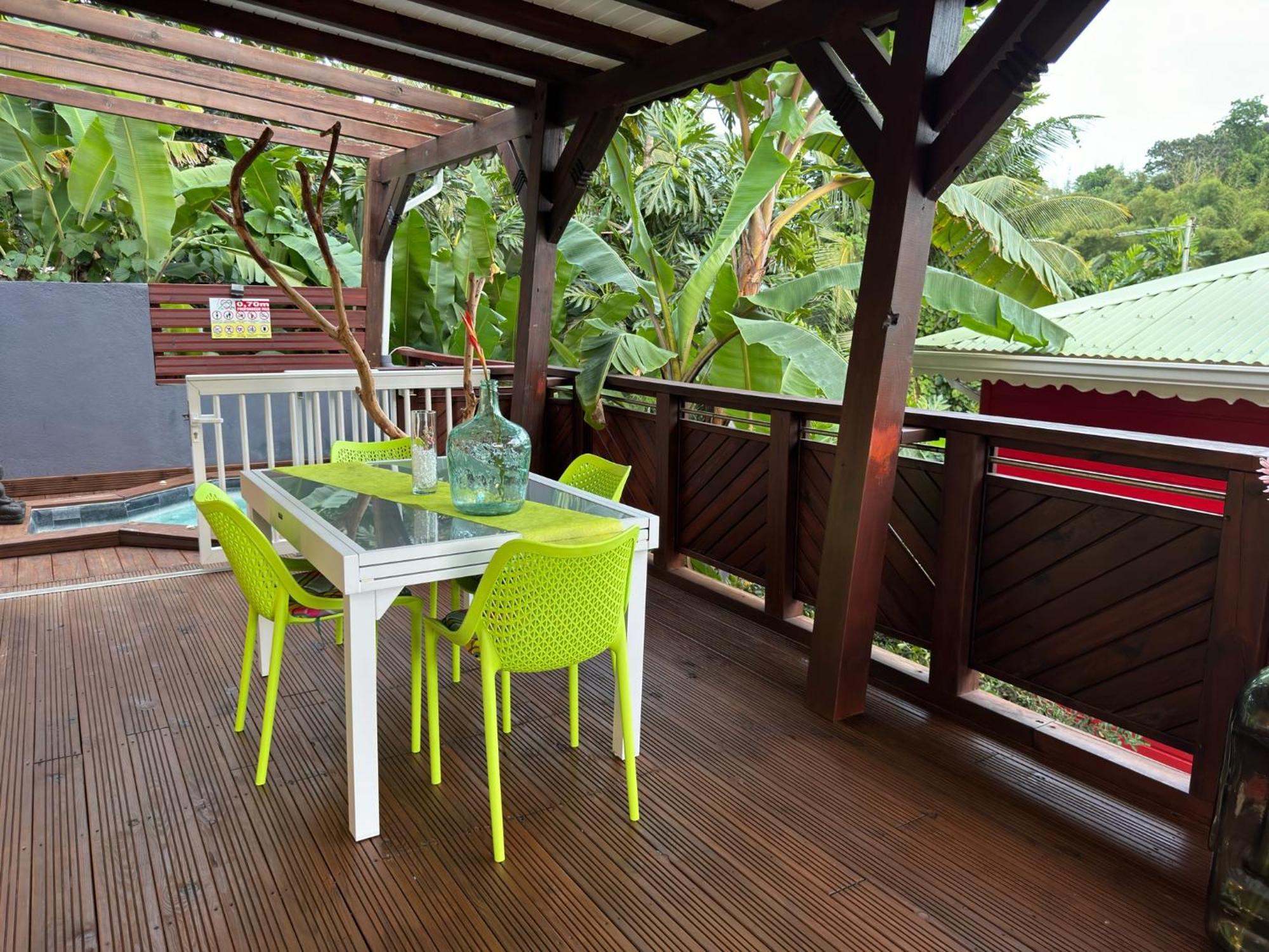 Domaine Damouw Villa เปอตีต์-บูร์ก ภายนอก รูปภาพ
