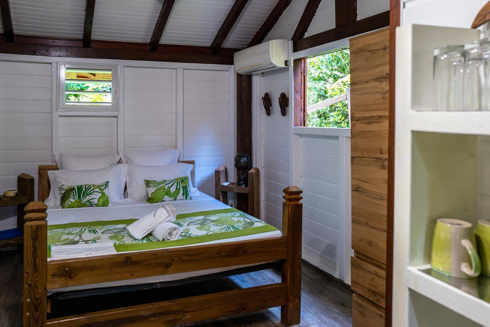 Domaine Damouw Villa เปอตีต์-บูร์ก ภายนอก รูปภาพ